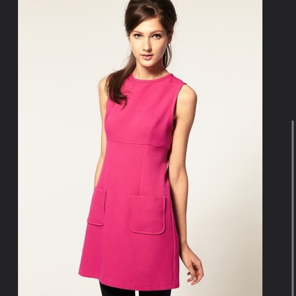 blanco Dresses & Skirts - VINTAGE 60’s style hot pink Barbiecore dress